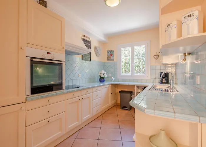 Holiday home Le Chardin By Interhome Saint Aygulf