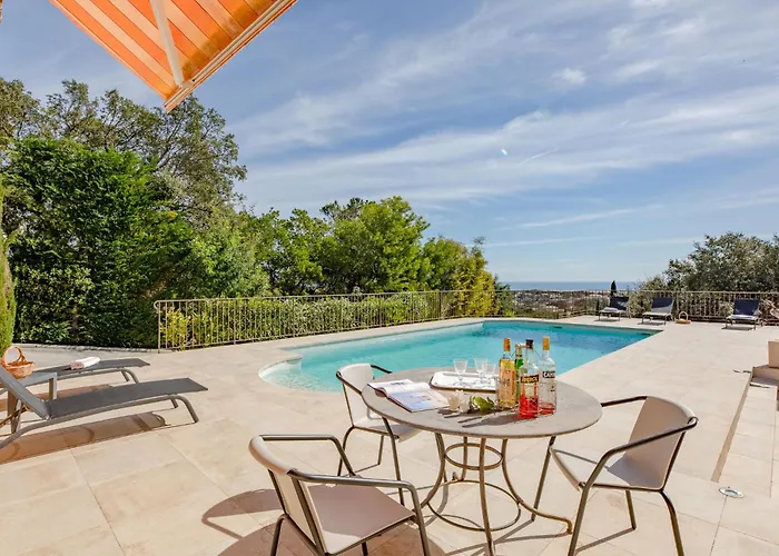 Holiday home Le Chardin By Interhome *